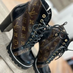 Louis Vuitton Star Trail Ankle Boots